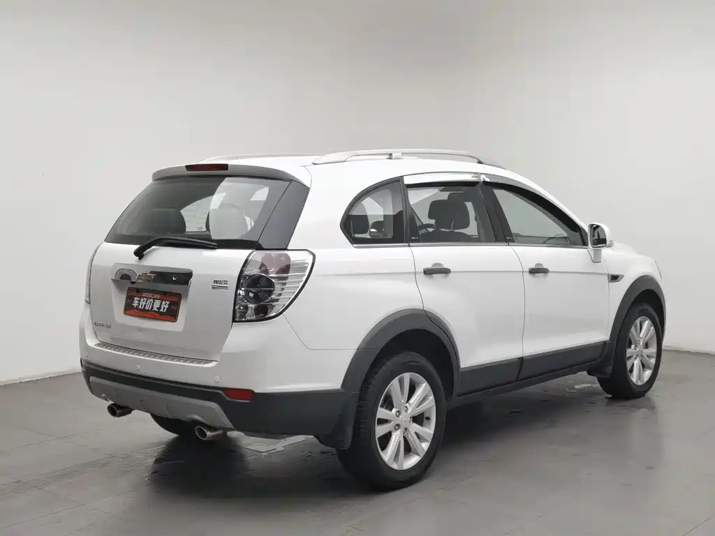 Chevrolet Captiva — миниатюра 2