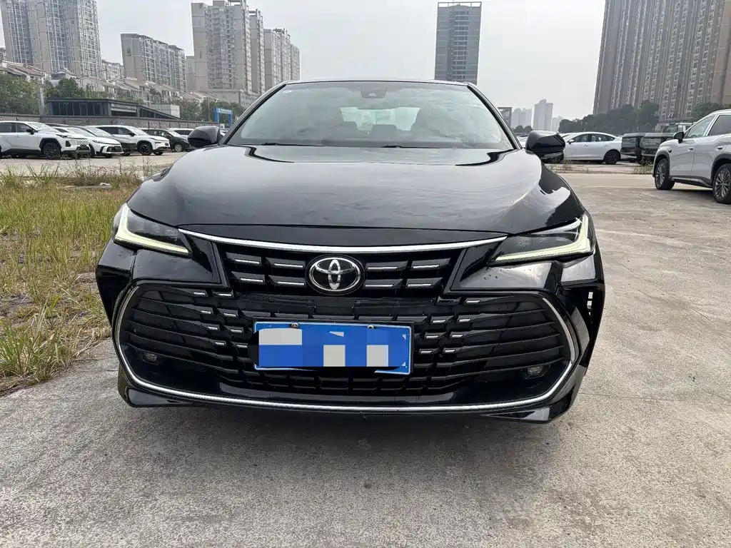 Toyota Avalon — миниатюра 2