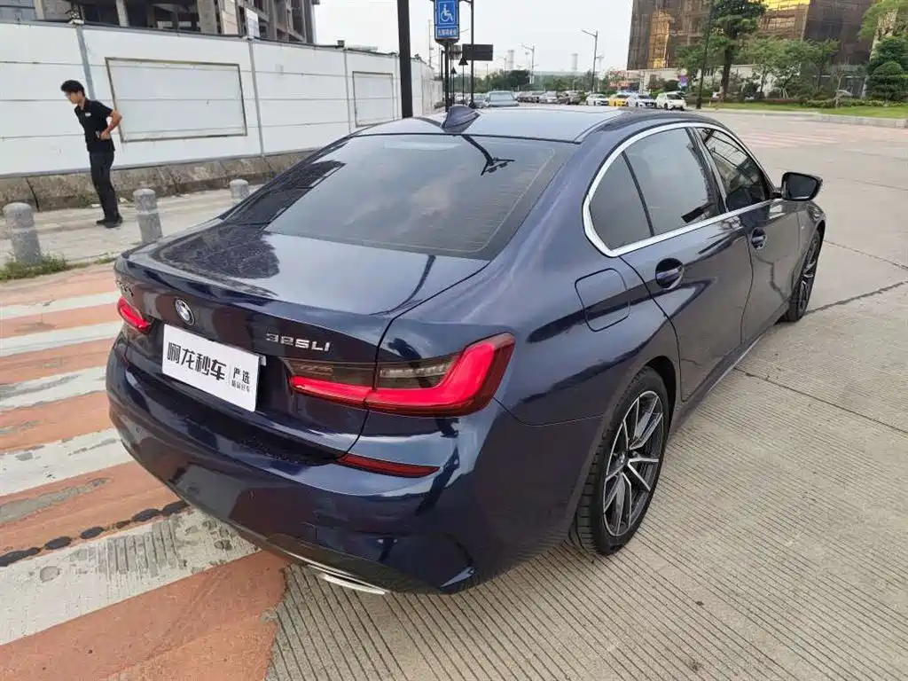 BMW 3 Series — миниатюра 9