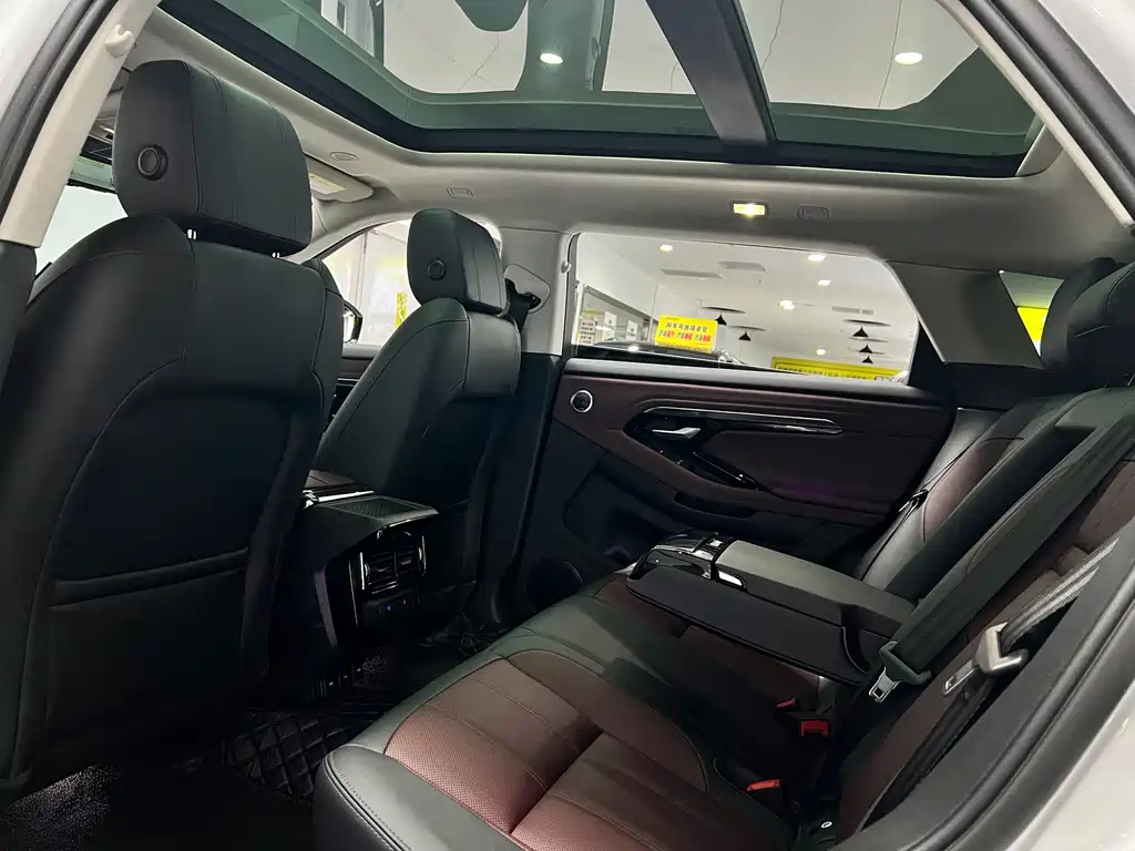 Land Rover Evoque — миниатюра 17