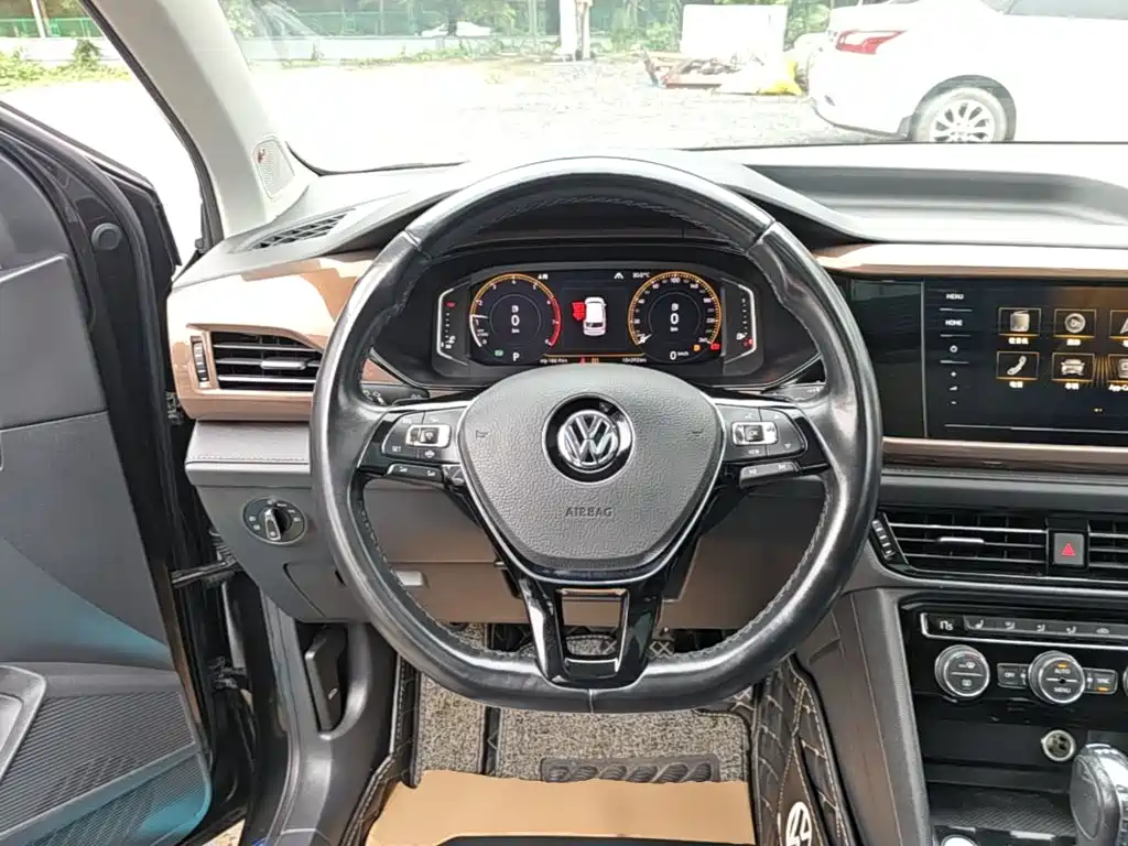Volkswagen Tharu — миниатюра 11