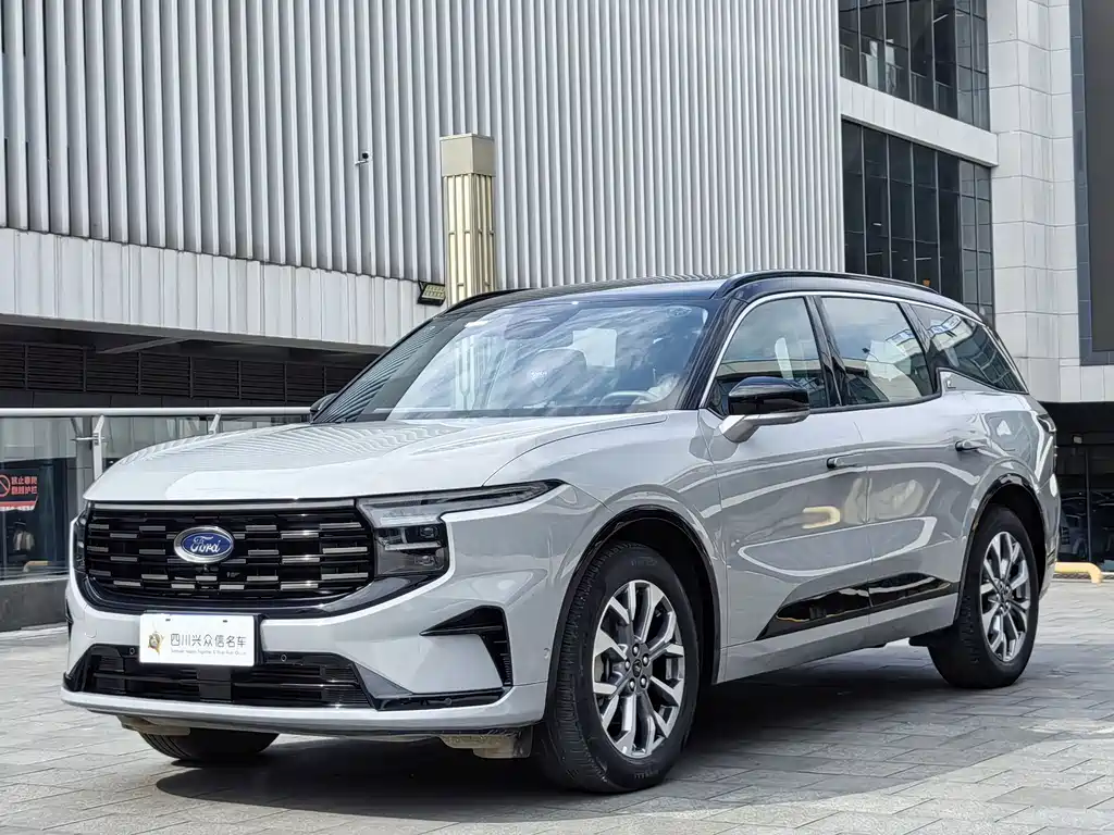 Ford Edge 2023 L 2.0T EcoBoost мест