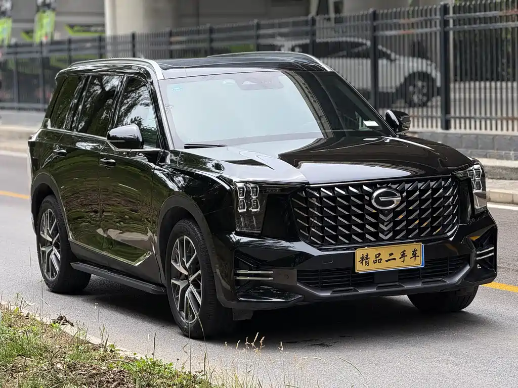 GAC GS8 2022 2.0TGDI Luxury Smart Connect （ мест）