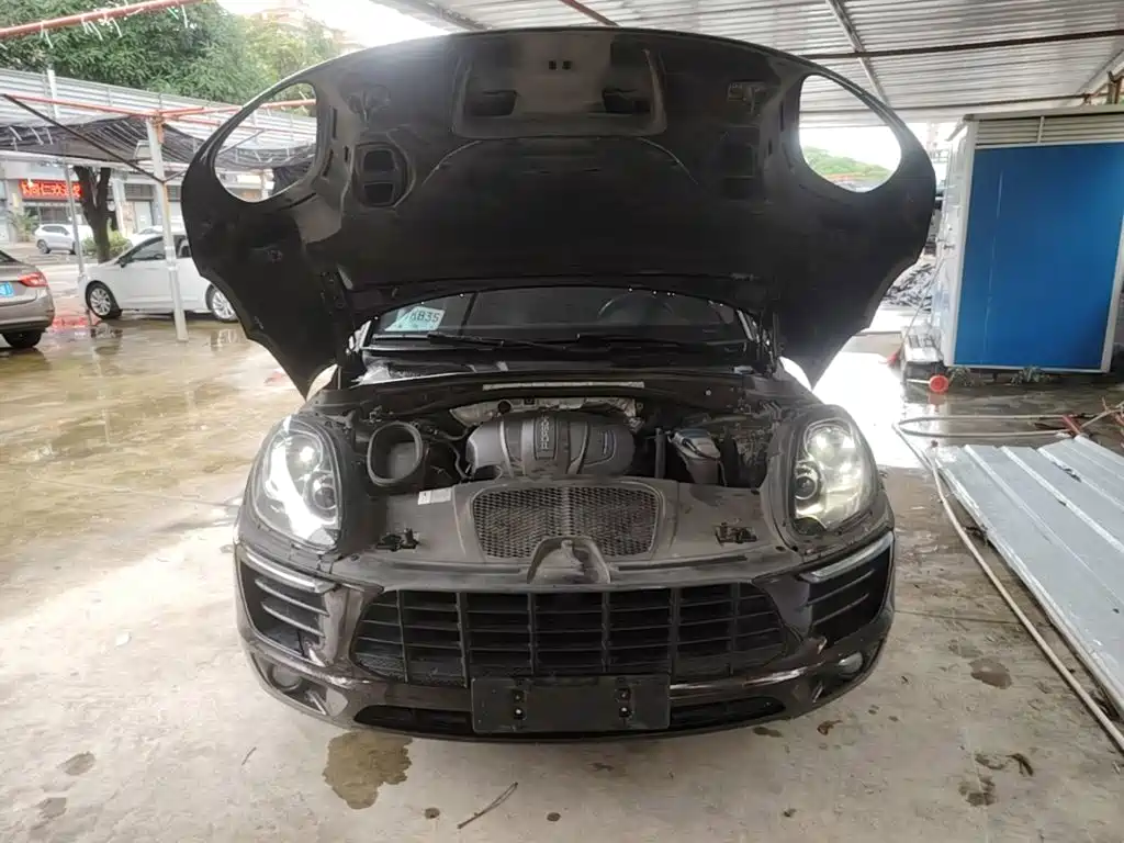 Porsche Macan — миниатюра 20