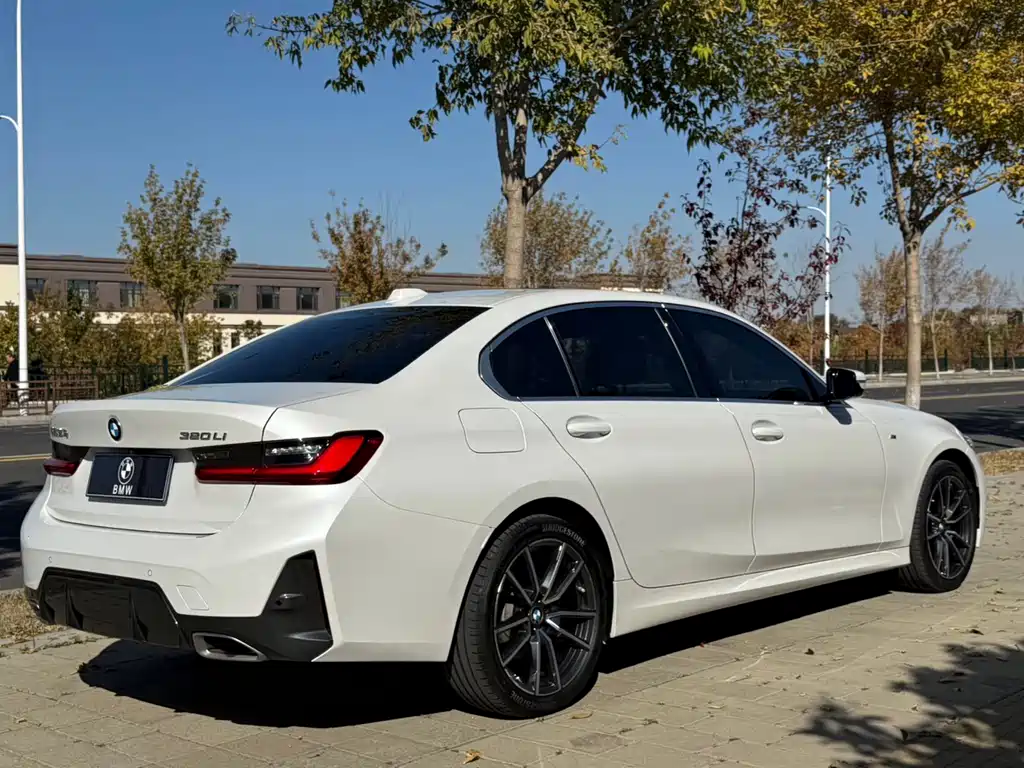 BMW 3 Series — миниатюра 4