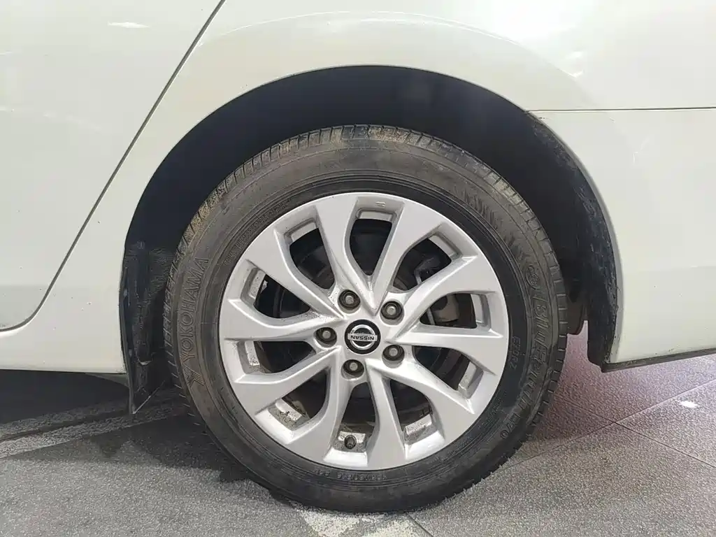 Nissan Sylphy — миниатюра 16