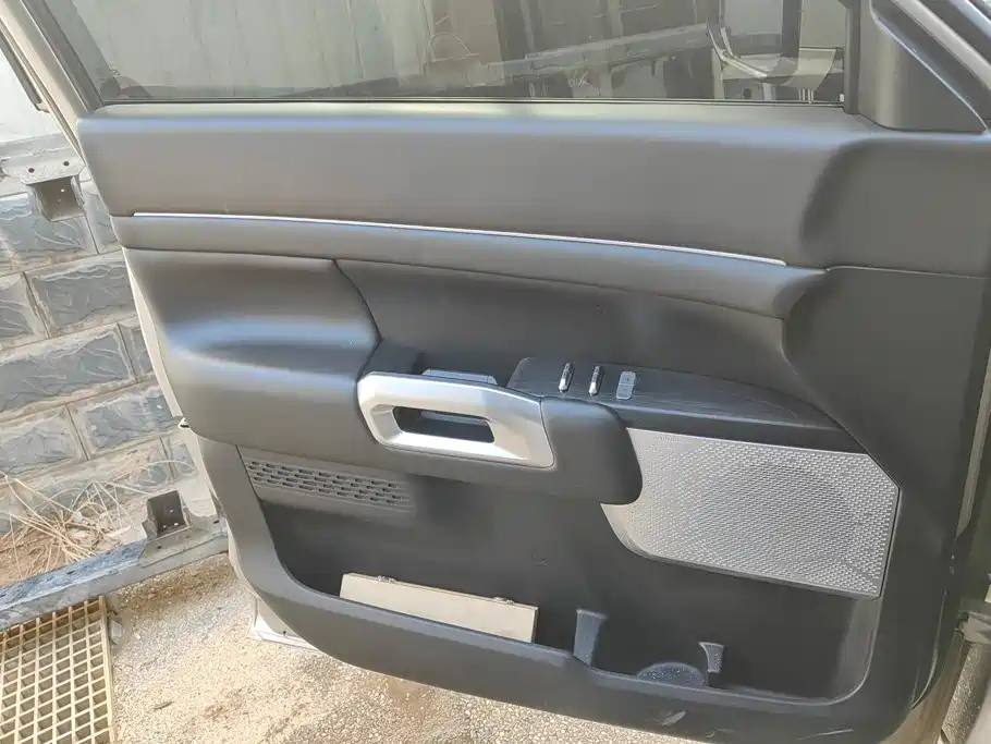 Dongfeng 郑州日产Z9 — миниатюра 7
