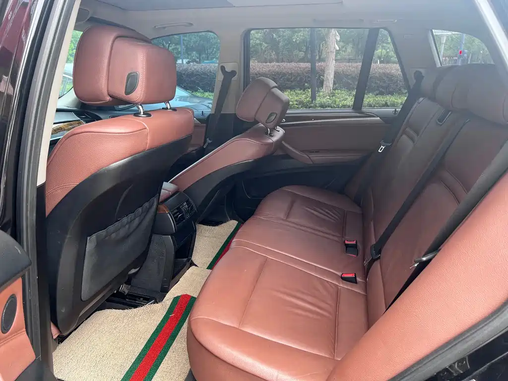 BMW X5 (Import) — миниатюра 10