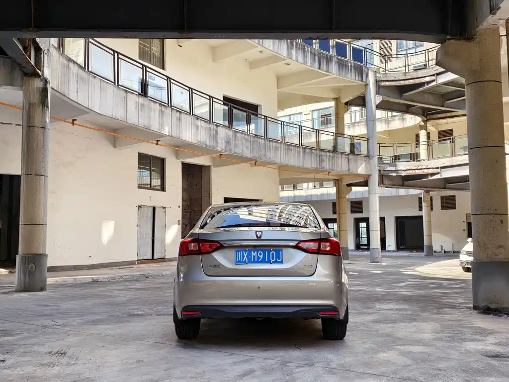 Roewe 360 — миниатюра 5