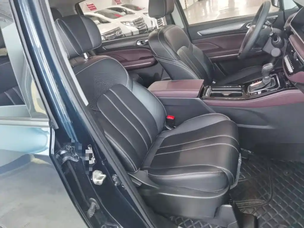 GAC Trumpchi M6 2023 — фото 25