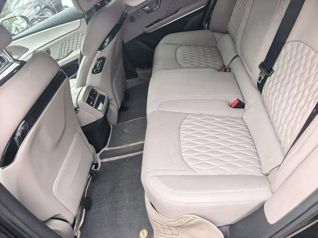 BYD Han — миниатюра 8