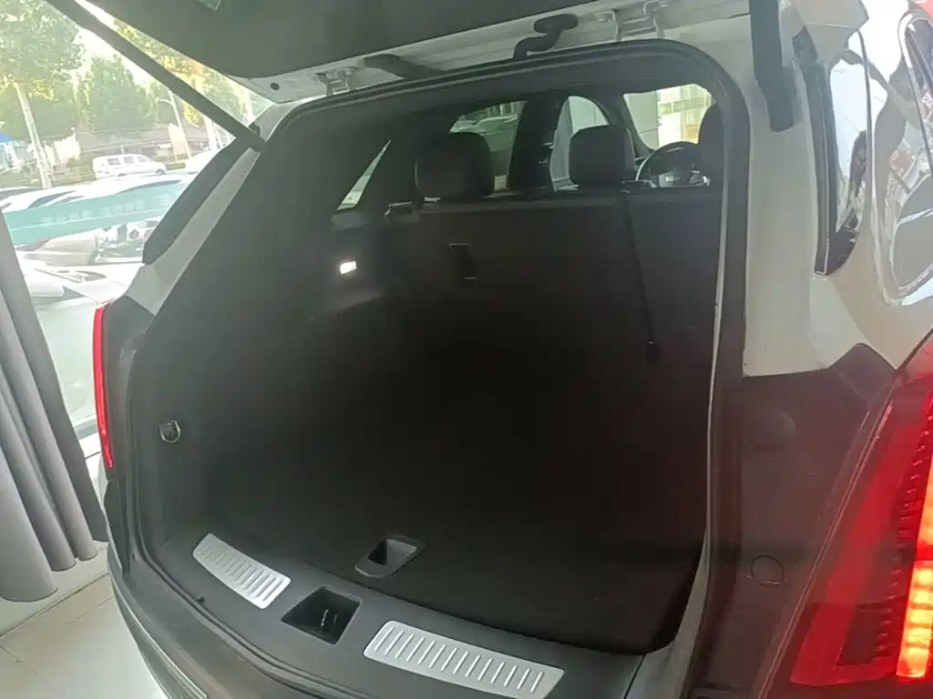 Cadillac XT5 — миниатюра 19