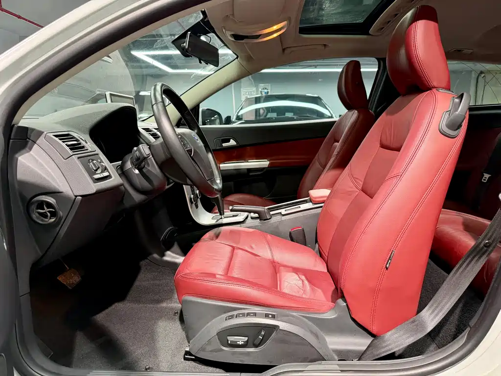 Volvo C30 2011 2.0