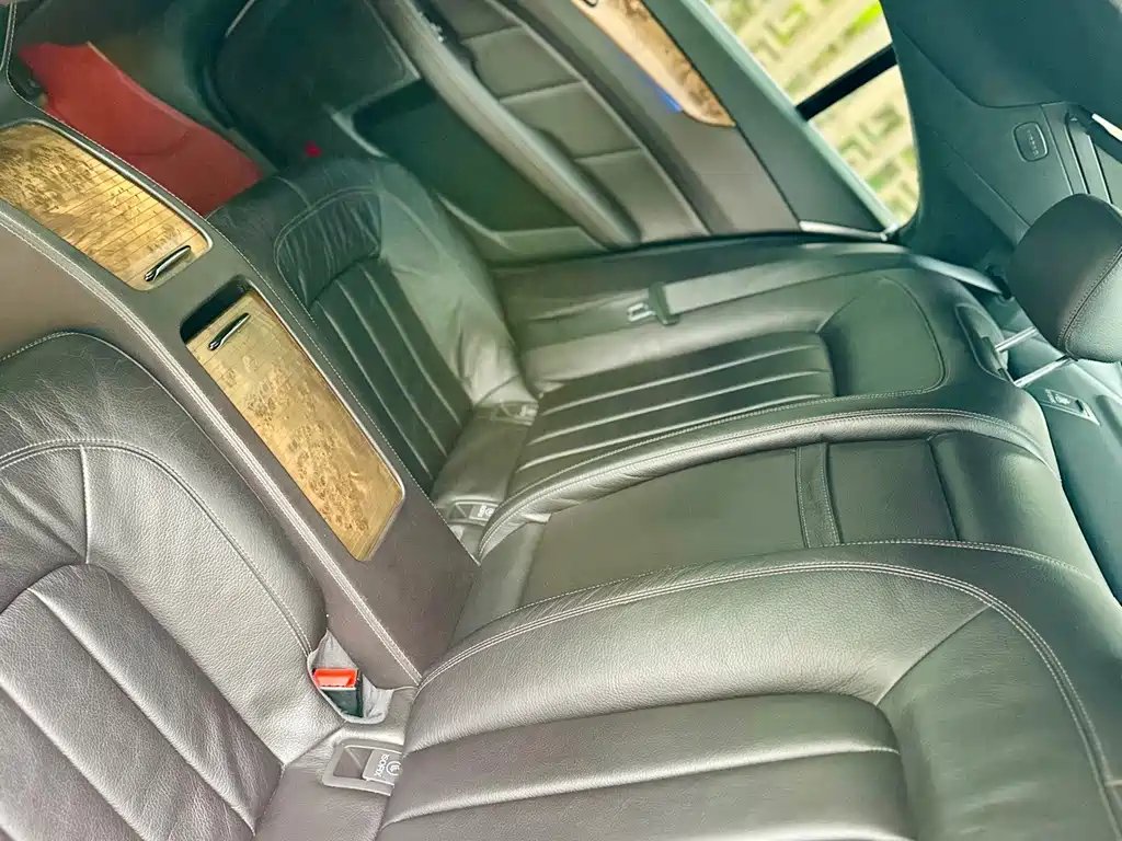Mercedes-Benz CLS — миниатюра 18