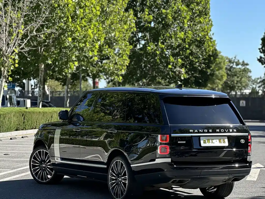 Land Rover Range Rover — миниатюра 3