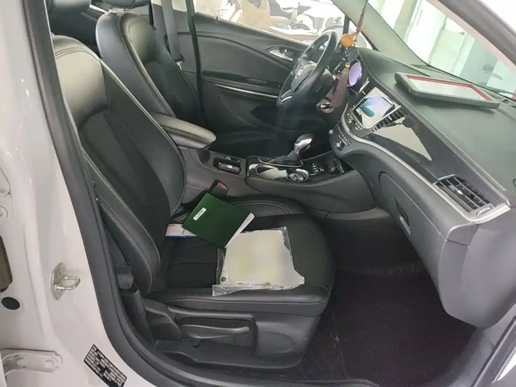 Buick Verano — миниатюра 25