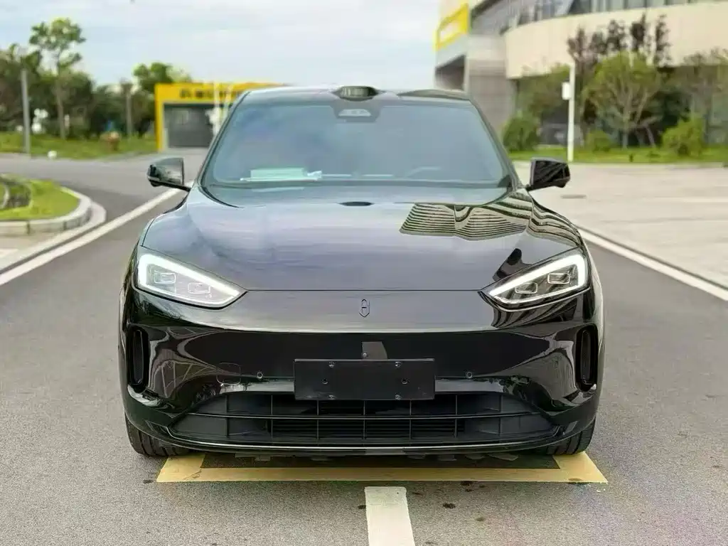 AITO AITO M5 — миниатюра 2