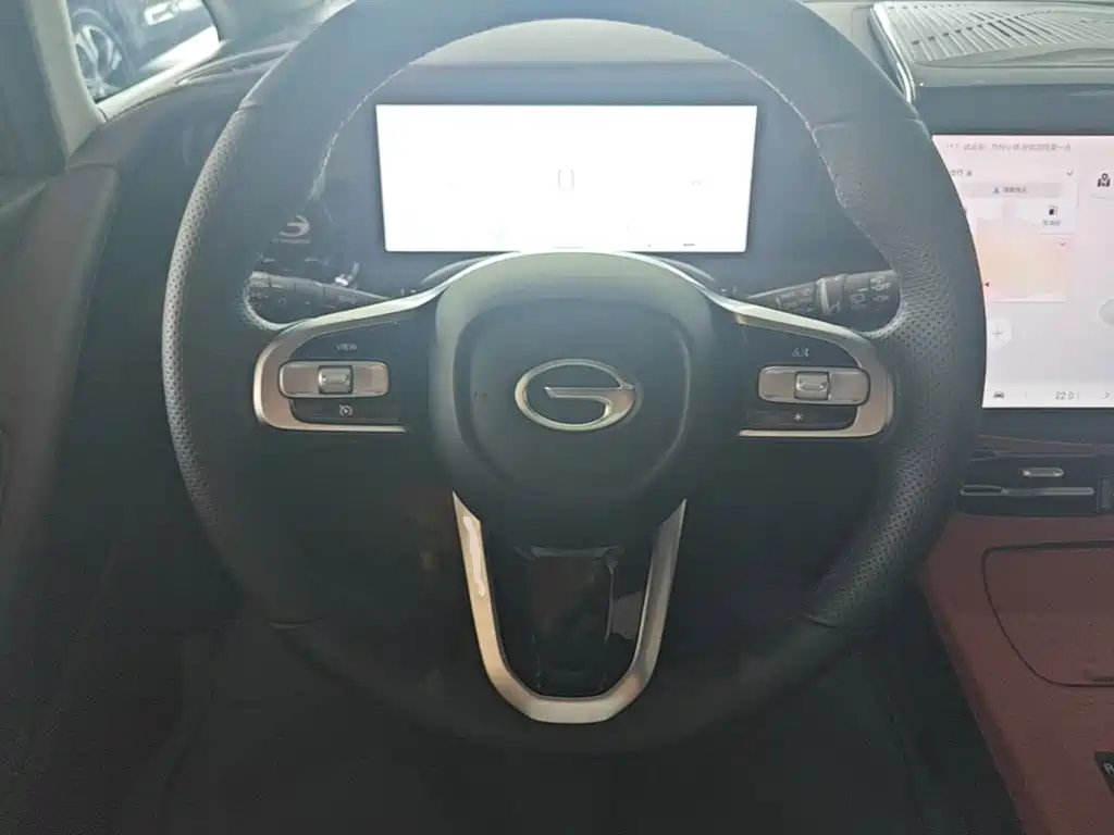 GAC Motor Trumpchi M8 — миниатюра 11