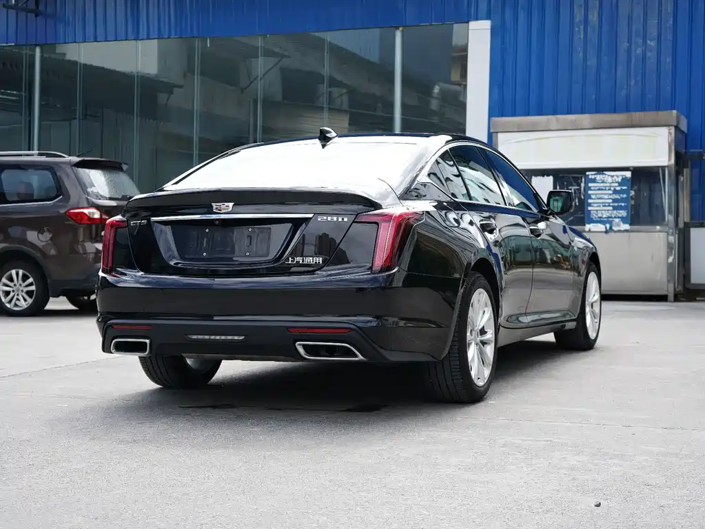 Cadillac CT5 — миниатюра 12