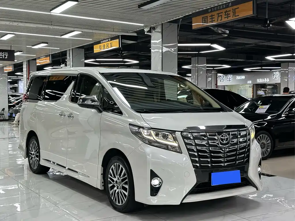 Toyota Alphard 2015 3.5L Luxury