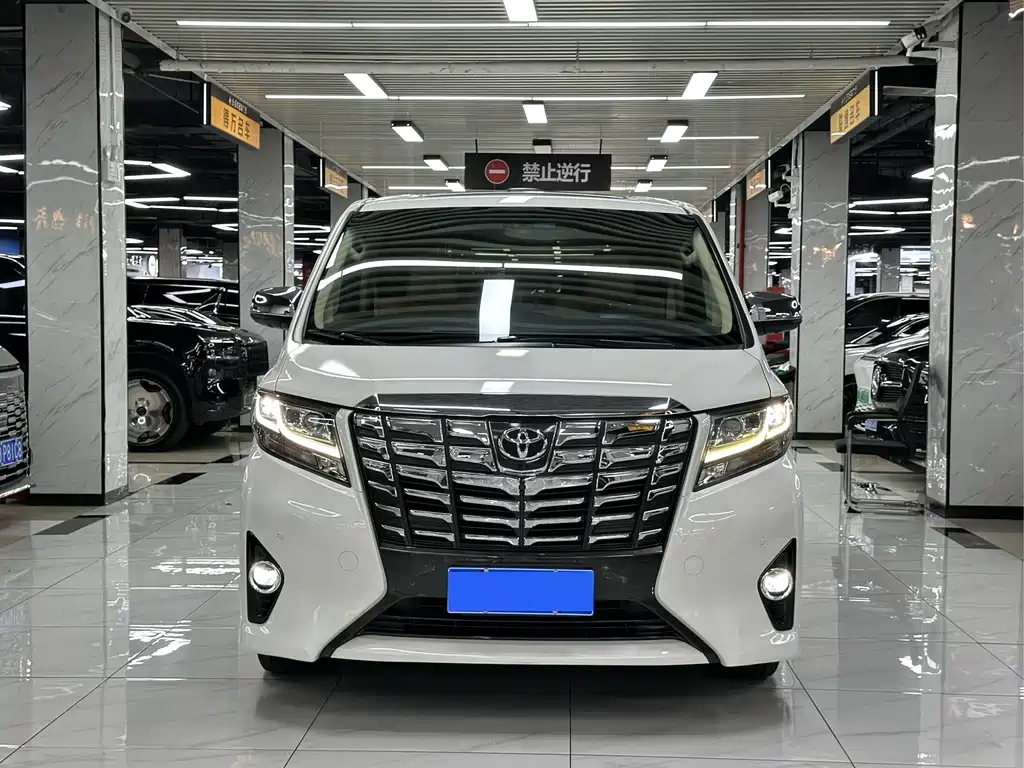 Toyota Alphard 2015 3.5L Luxury