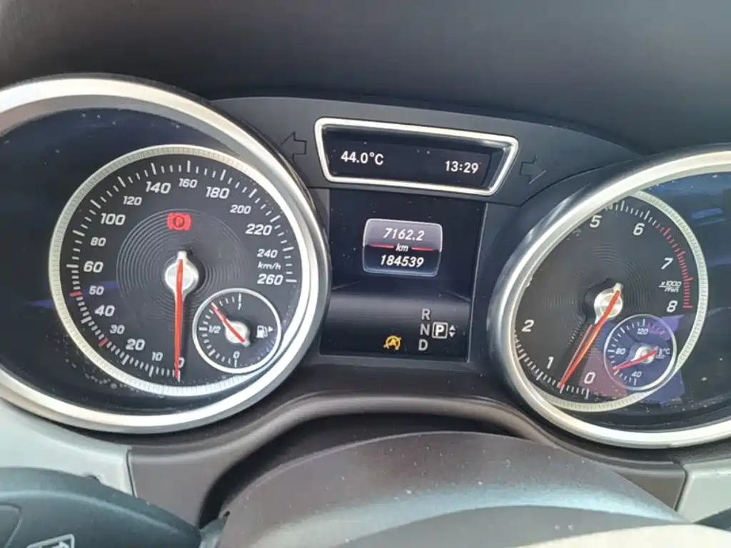 Mercedes-Benz GLE (Import) — миниатюра 12