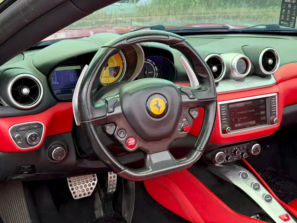 Ferrari California T — миниатюра 4
