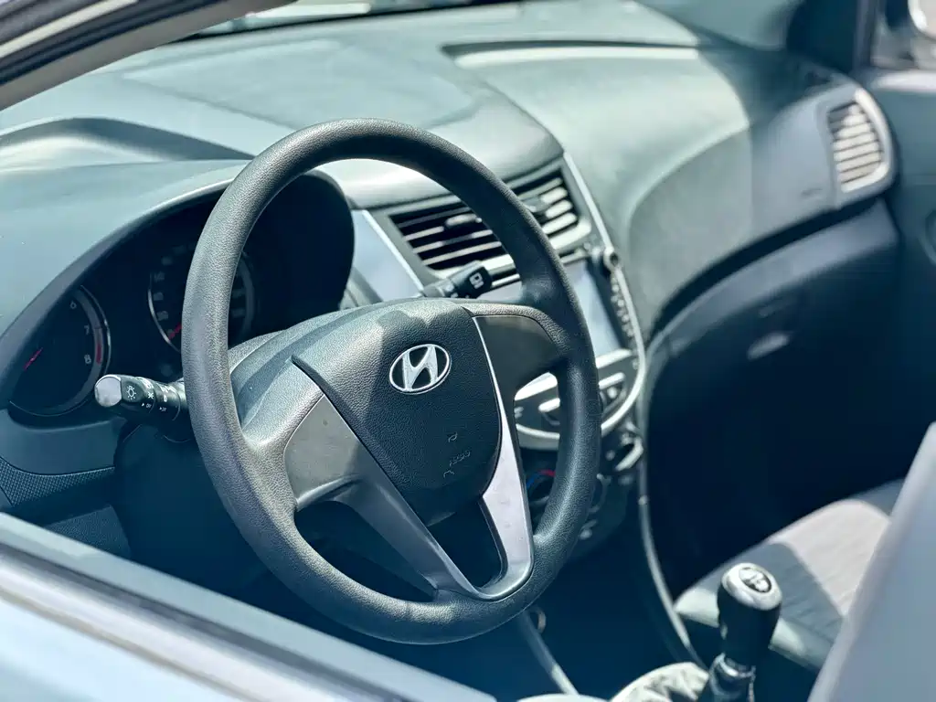 Hyundai Ruiyi 1.4L Manual GLX, фото 20