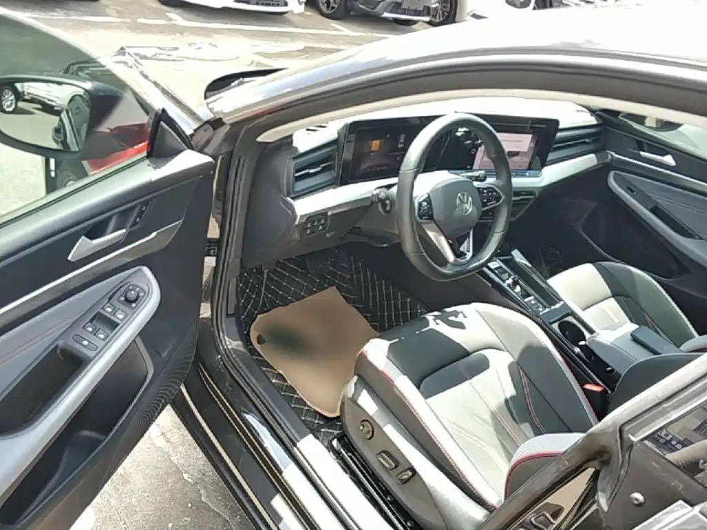 Volkswagen Lamando — миниатюра 16
