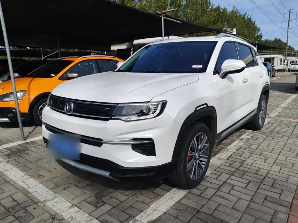 Changan CS35PLUS — миниатюра 2