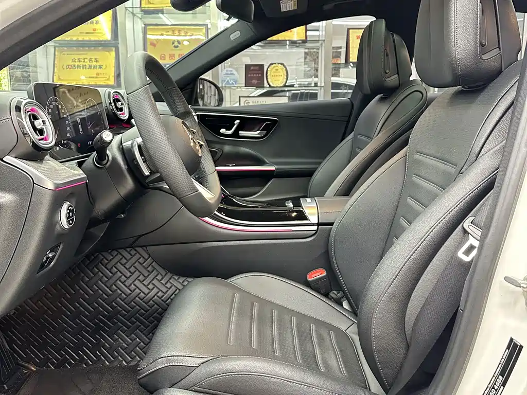 Mercedes-Benz C-Class — миниатюра 8