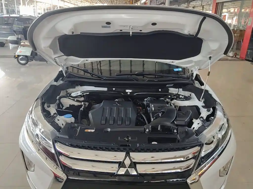 Mitsubishi Eclipse Cross — миниатюра 20