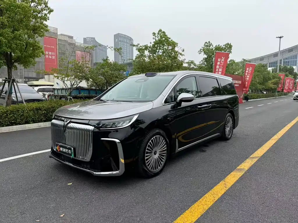 LANTU AUTOMOBILE LANTU DREAMER