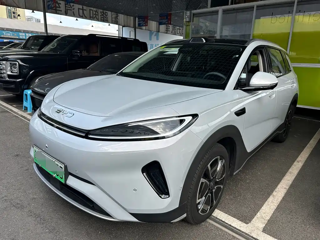 BYD Sealion 05 DM-i