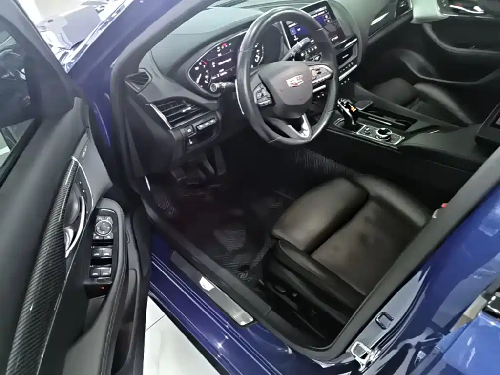 Cadillac CT5 — миниатюра 16