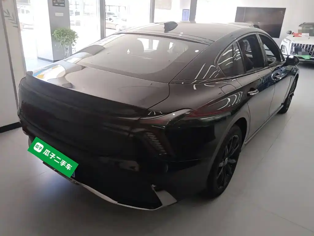Hongqi Hongqi H6 — миниатюра 7