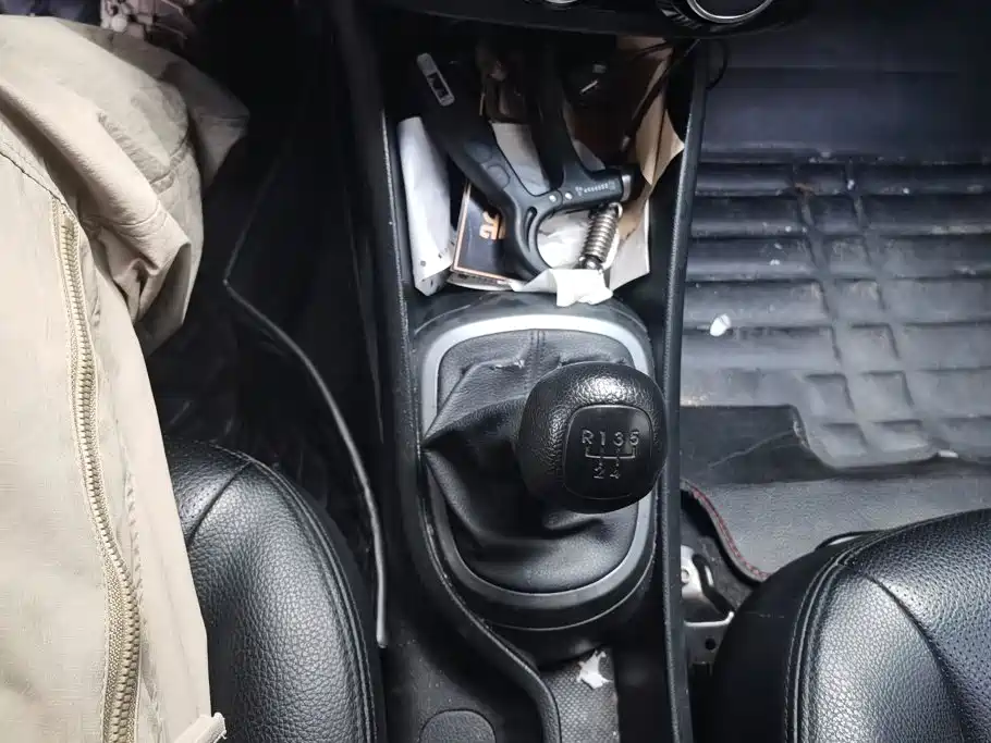 Kia K2 — миниатюра 16