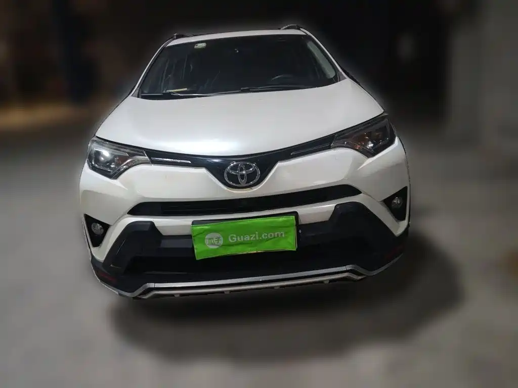 Toyota RAV4 — миниатюра 2