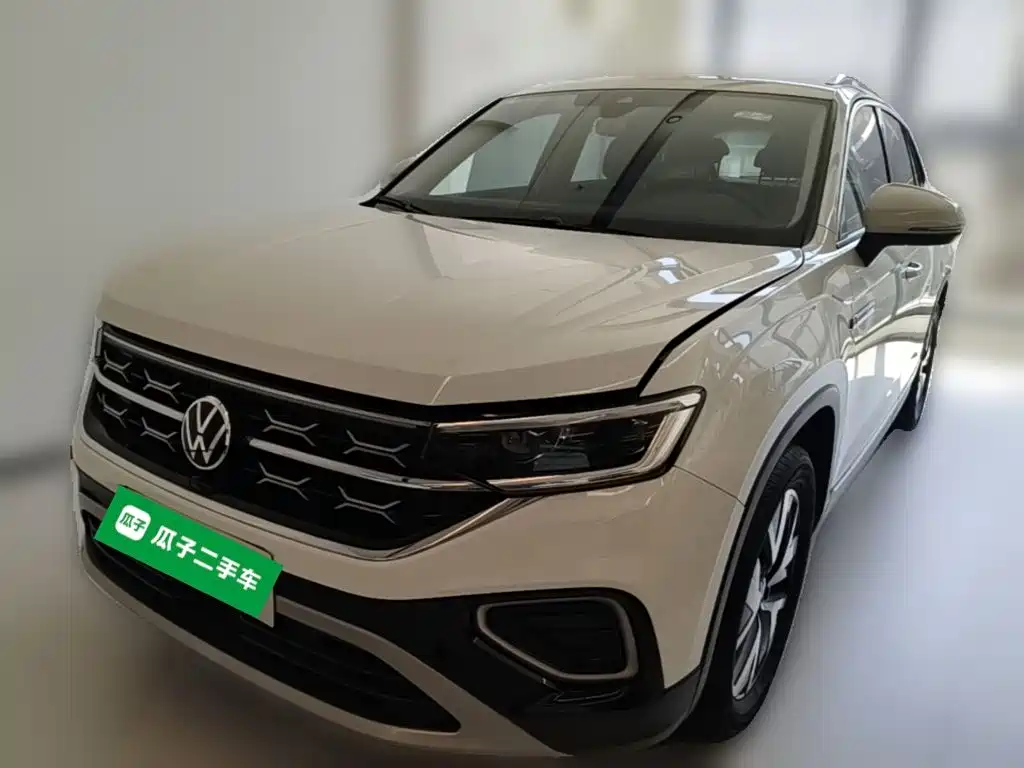 Volkswagen Tayron 2024 300TSI Luxury Plus