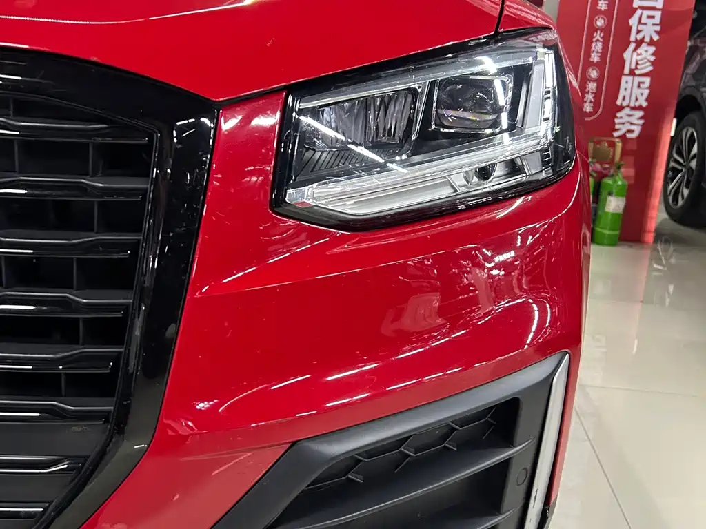 Audi Q2L — миниатюра 11