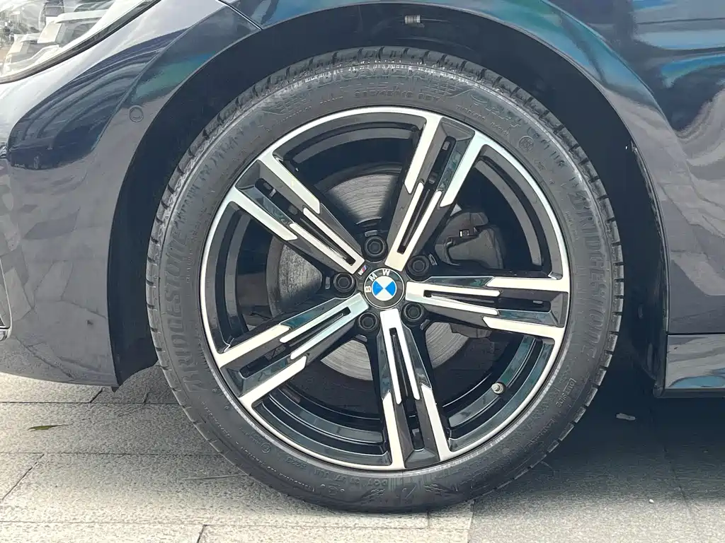 BMW 3 Series — миниатюра 23