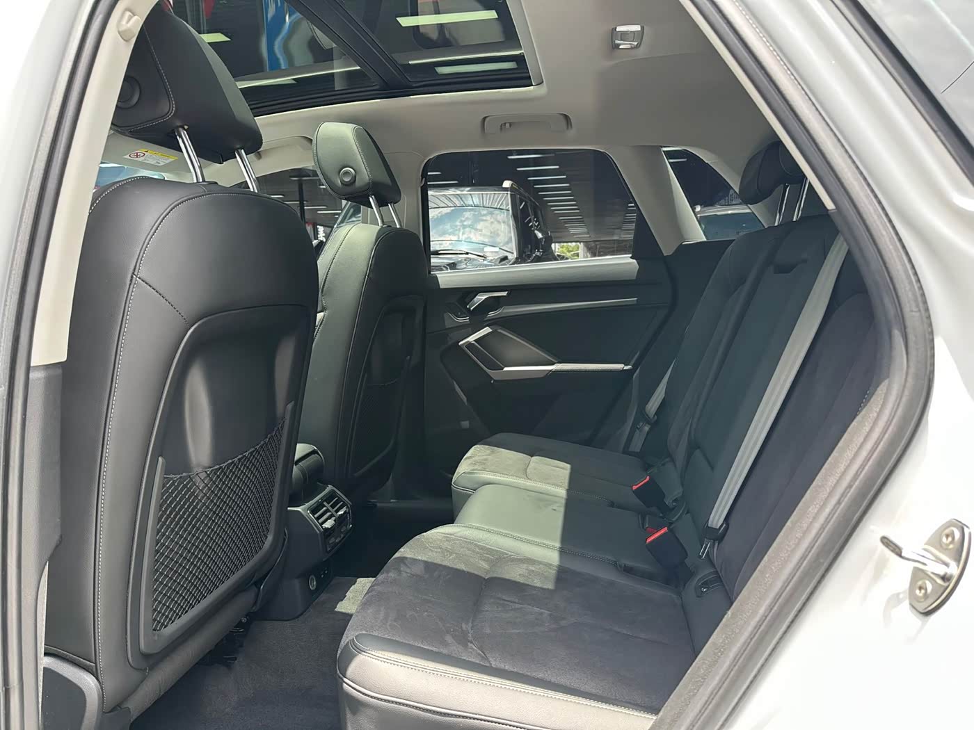 Audi Q3 1.4 л 2022 г. Белый, пробег 39000 км