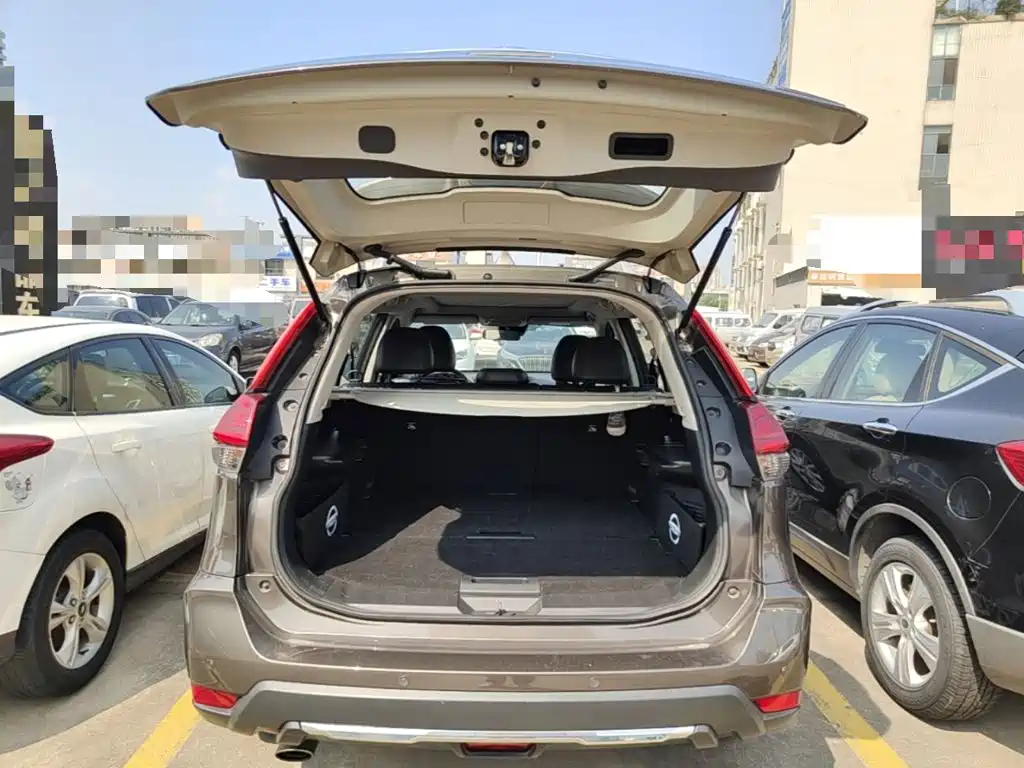 Nissan X-Trail — миниатюра 19