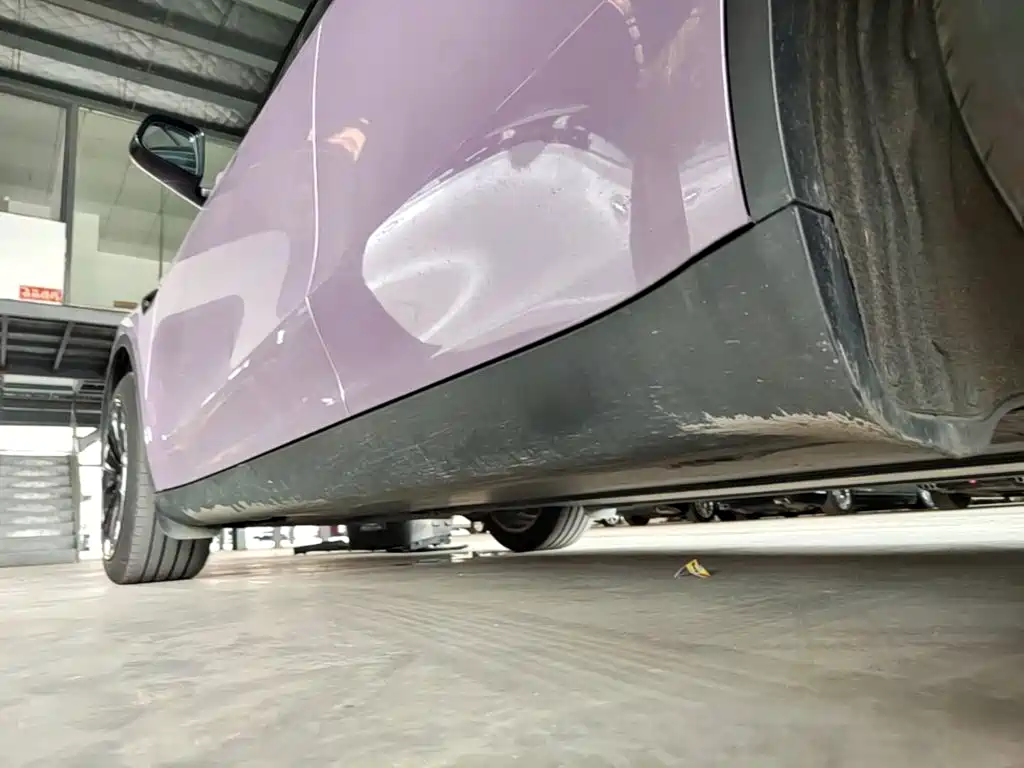 Tesla Model Y — миниатюра 22