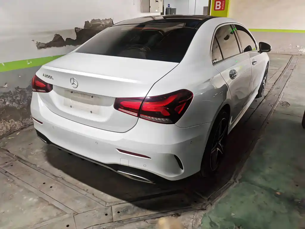 Mercedes-Benz A-Class — миниатюра 10