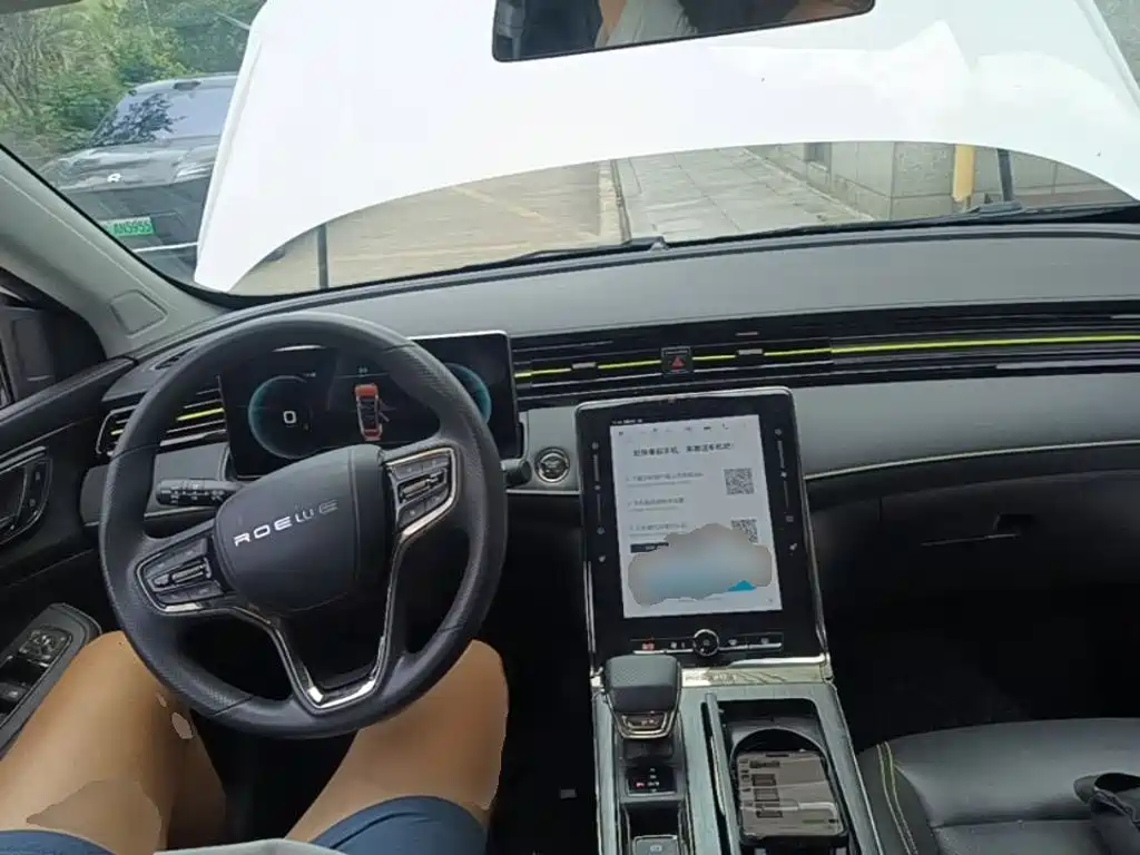 Roewe RX5 — миниатюра 10
