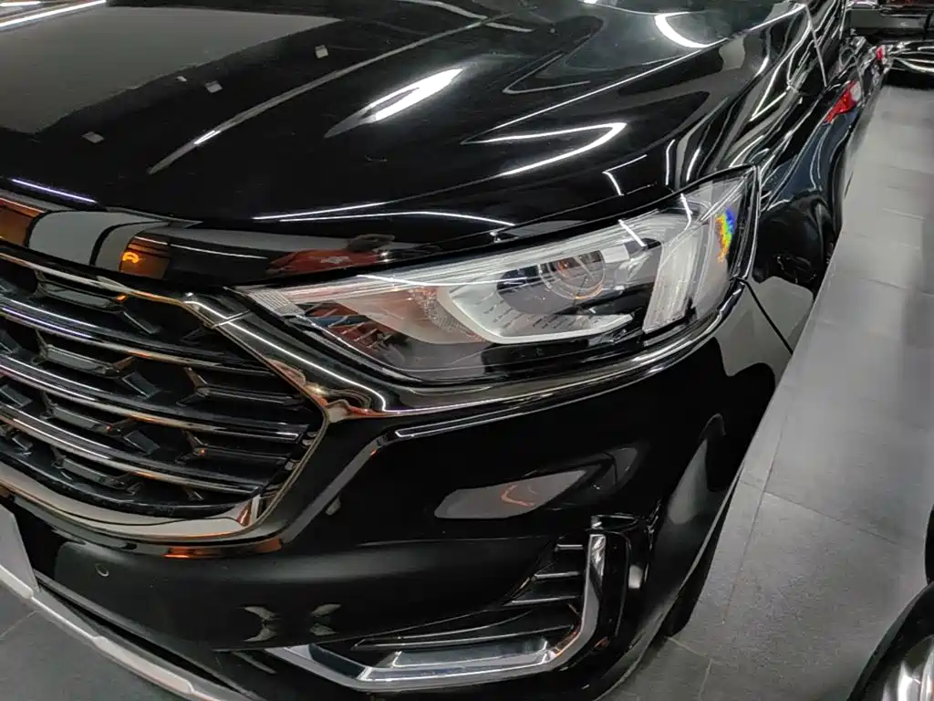 Ford Edge — миниатюра 24
