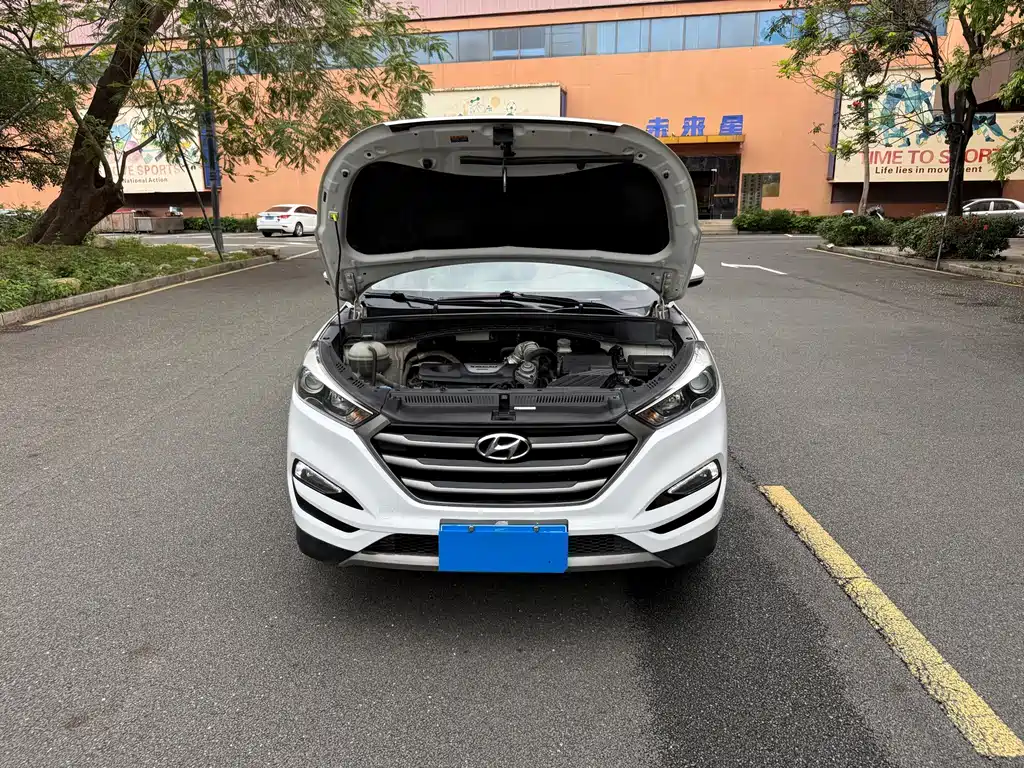 Hyundai Tucson — миниатюра 13