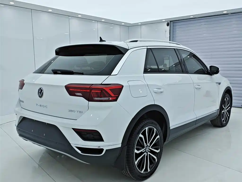 VOLKSWAGEN T ROC EXPLORING SONGS