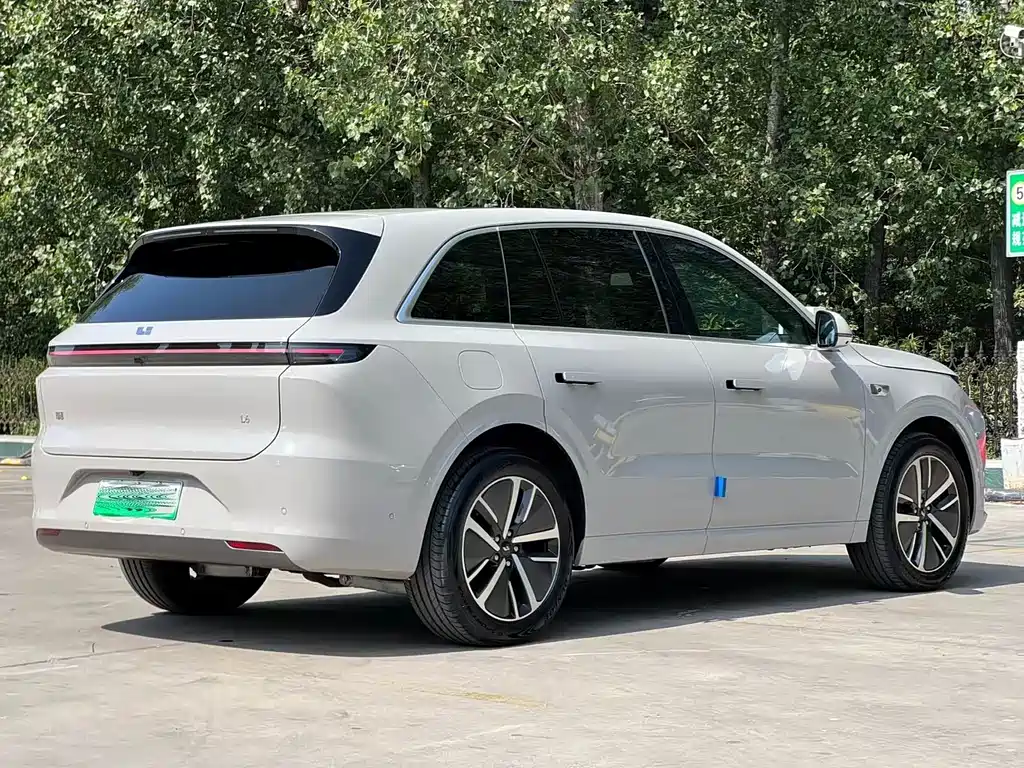 Li Auto IDEAL L6